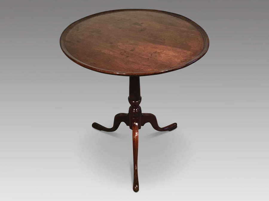 Georgian mahogany tripod table