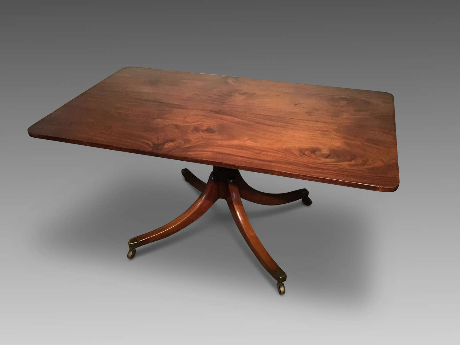 Antique mahogany breakfast table