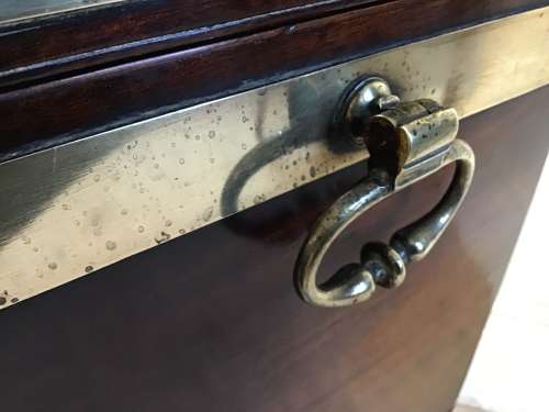Antique mahogany cellarette.