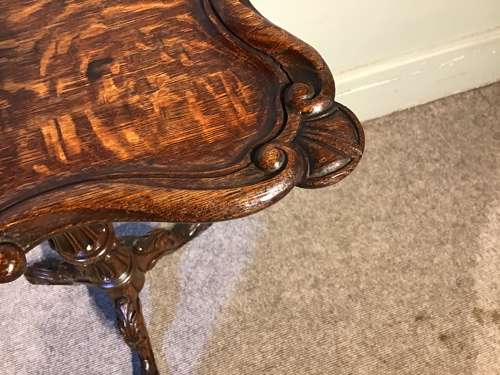 Antique regency tripod table