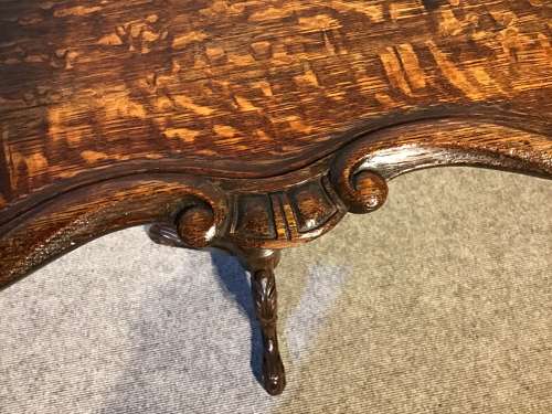 Antique regency tripod table