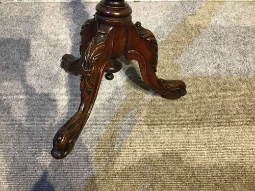 Antique oak Gillows wine table