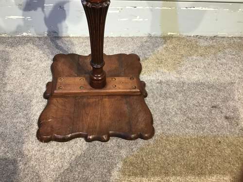 Antique oak Gillows wine table