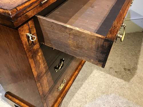 Antique walnut batchelors chest of drawer