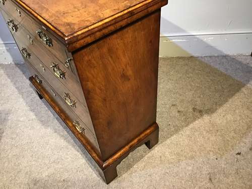 Antique walnut batchelors chest of drawer