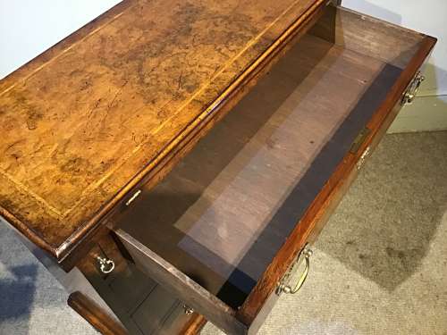 Antique walnut batchelors chest of drawer