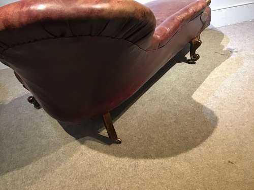 Antique mahogany chaise longue