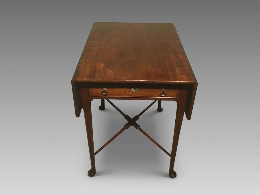 Antique Georgian pembroke table