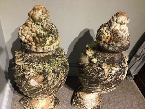 Pair terracotta urns