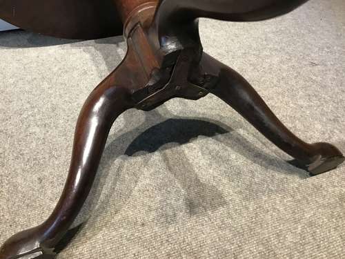 Georgian tripod table