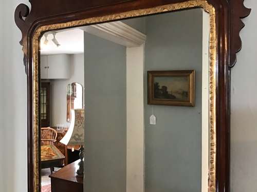 Georgian mahogany wall mirror