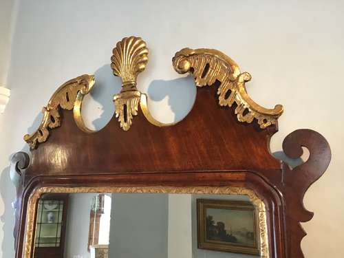 Georgian mahogany wall mirror