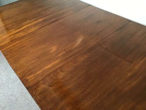 Antique mahogany pedestal dining table