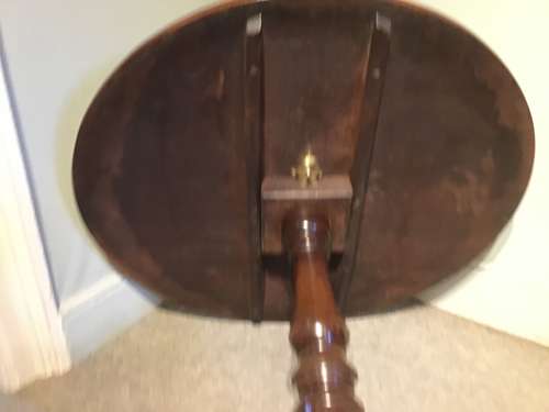 Antique tripod table