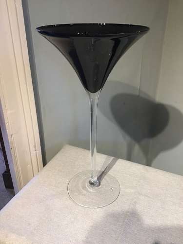 Oversize cocktail glass