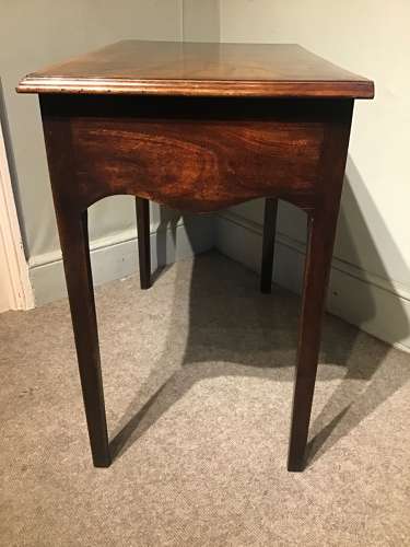 Antique sidetable