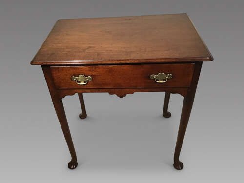 Antique mahogany sidetable