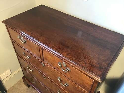Antique oak chest of drawers