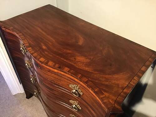 Georgian serpentine chest of drawers