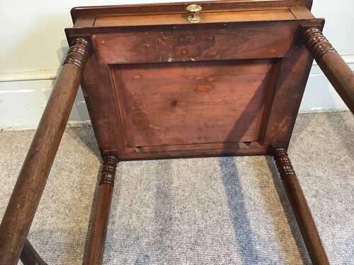 Antique mahogany sidetable