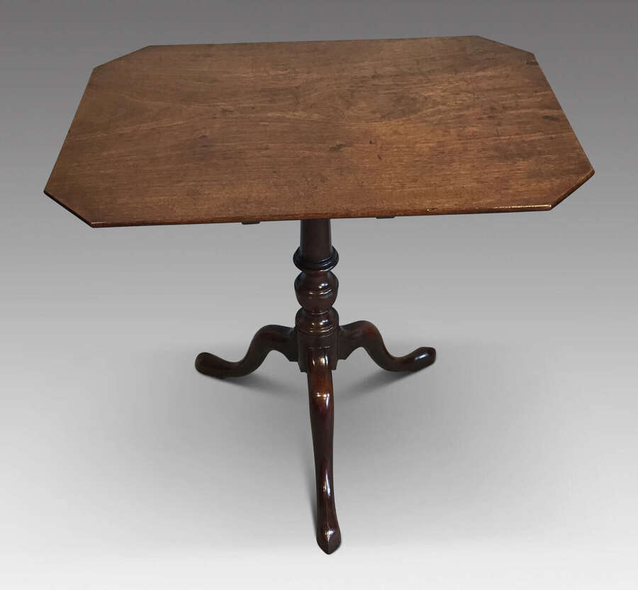 Georgian tripod table