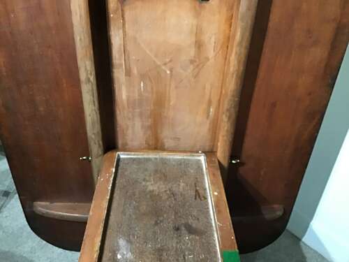 Georgian mahogany breakfast table