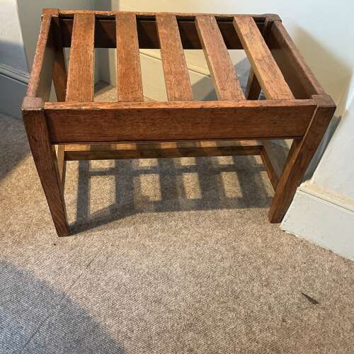 Oak luggage rack